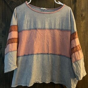 ODDY Women's Pink and Blue Gray Colorblock Top